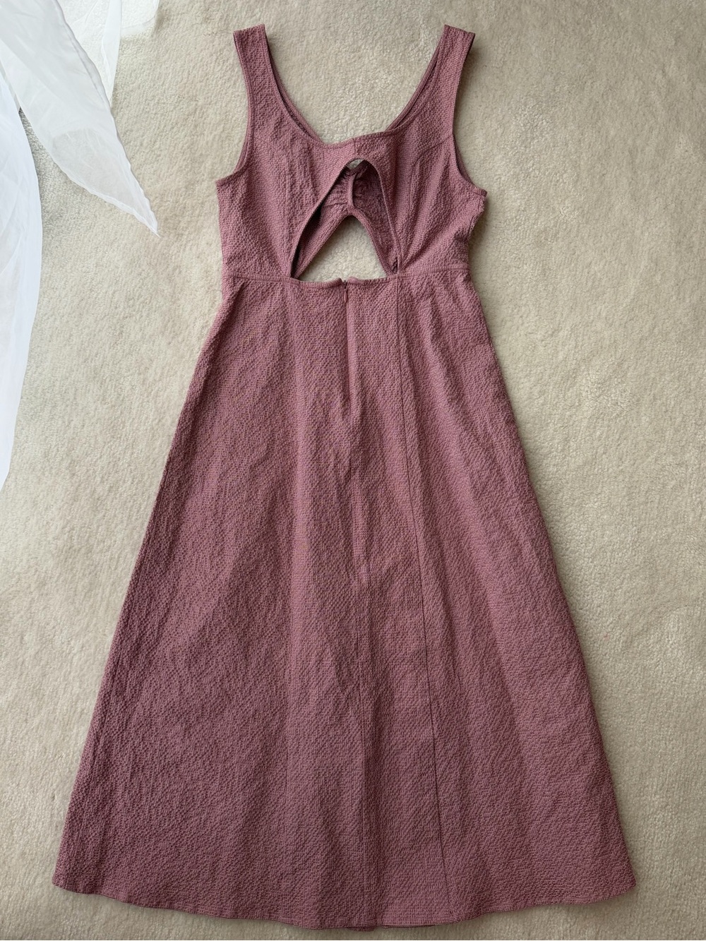 BNWT Christy Dawn Mauve Pink Textured Cutout Midi Dress - Picture 4 of 5
